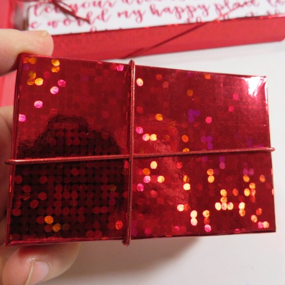 Collection of (8) valentine’s gift boxes (NEW) - Picture 3 of 16